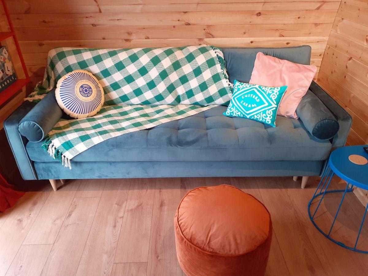 فندق The Sleepy Crofter Glamping - أكيلتيبوي المظهر الخارجي الصورة