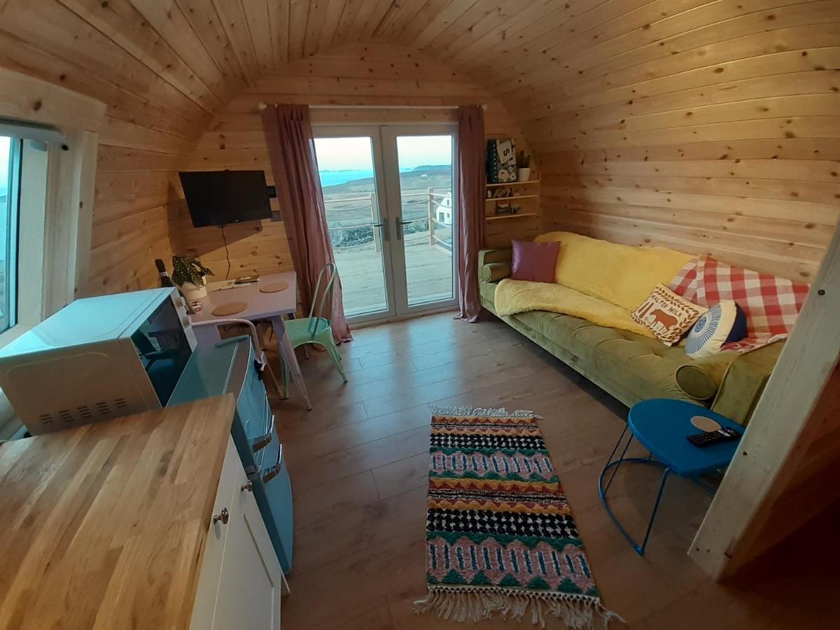 فندق The Sleepy Crofter Glamping - أكيلتيبوي المظهر الخارجي الصورة