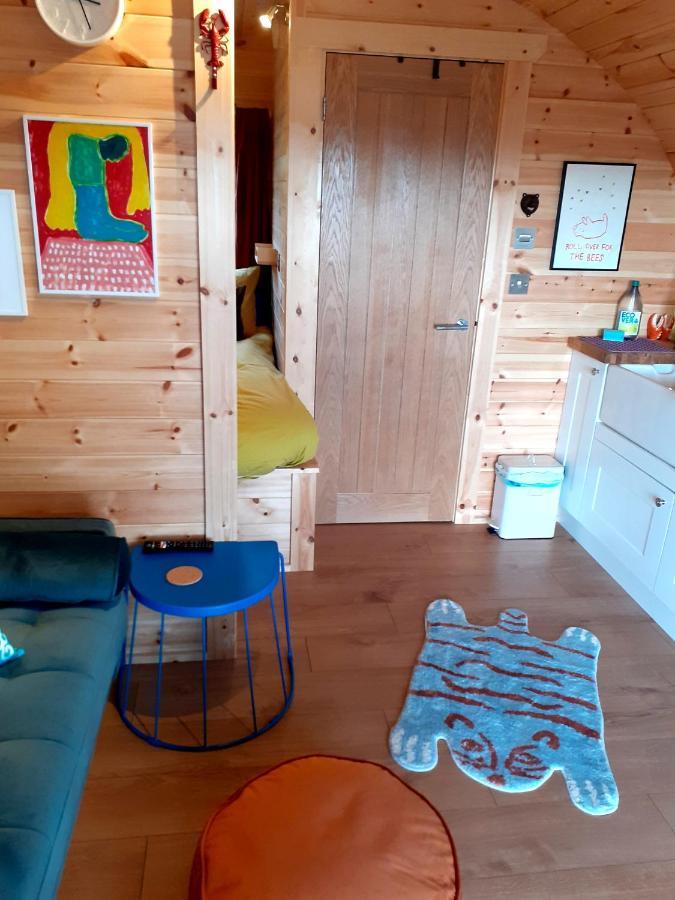 فندق The Sleepy Crofter Glamping - أكيلتيبوي المظهر الخارجي الصورة