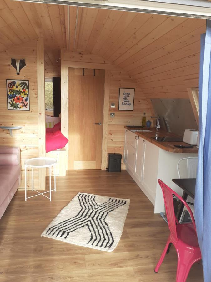 فندق The Sleepy Crofter Glamping - أكيلتيبوي المظهر الخارجي الصورة
